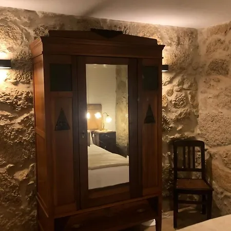 Quinta De S Miguel 'casa Da Chamine' *